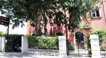 Hotel Astoria 2*